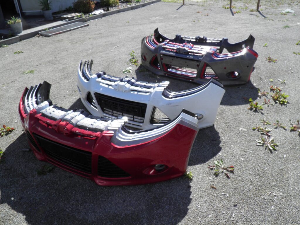 ZDERZAK PRZEDNI FORD FOCUS MK3 BDB - Blady Części